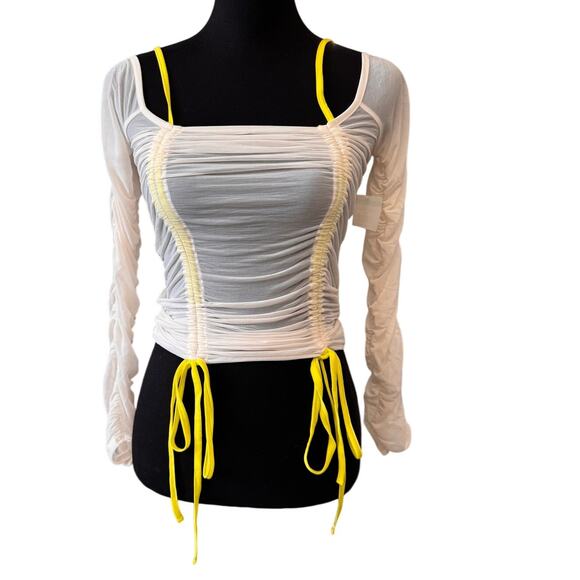 New TOPSHOP NORDSTROM Women's Cream Ruched Mesh Long Sleeve Top Size 4-6 - Picture 4 of 8